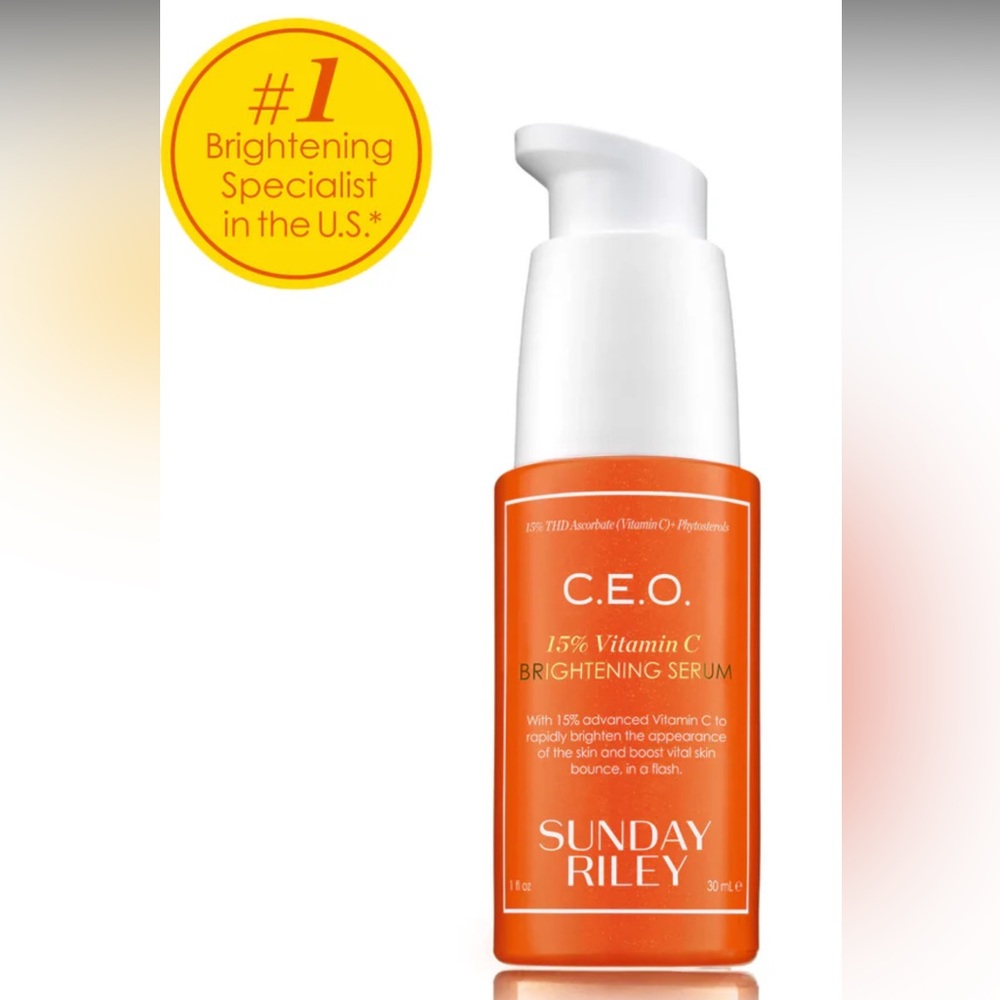 C.E.O.
15% VITAMIN C BRIGHTENING SERUM (30ml)